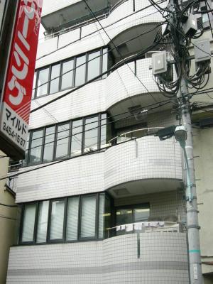 芝蘭会館ビル