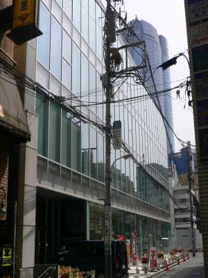 ラウンドクロス六本木ビル