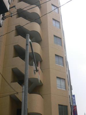 プチモンド上野ビル