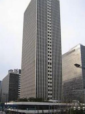 大阪駅前第3　66ビル