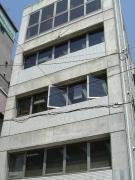 TOMTOMビル